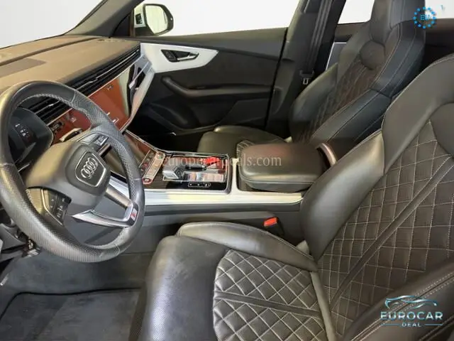 Audi SQ8
