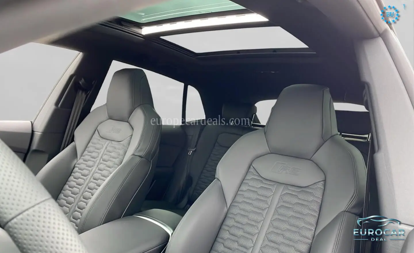 Audi RSQ8