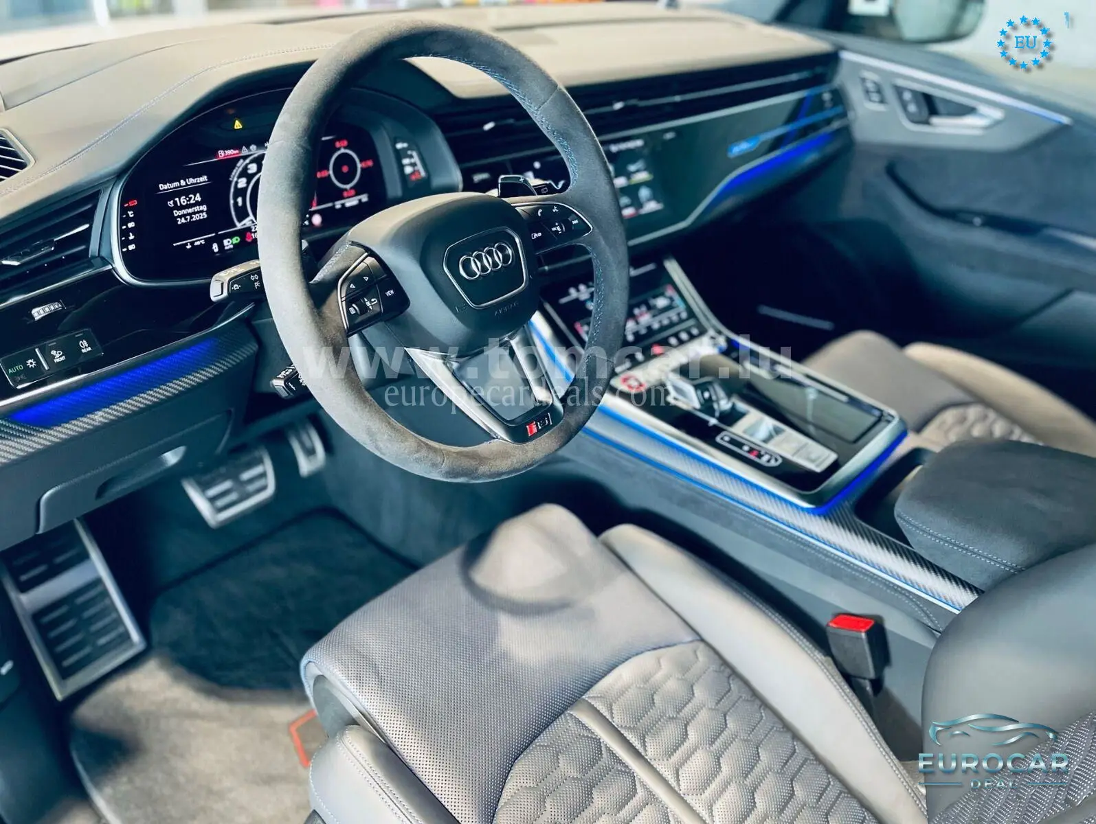 Audi RSQ8