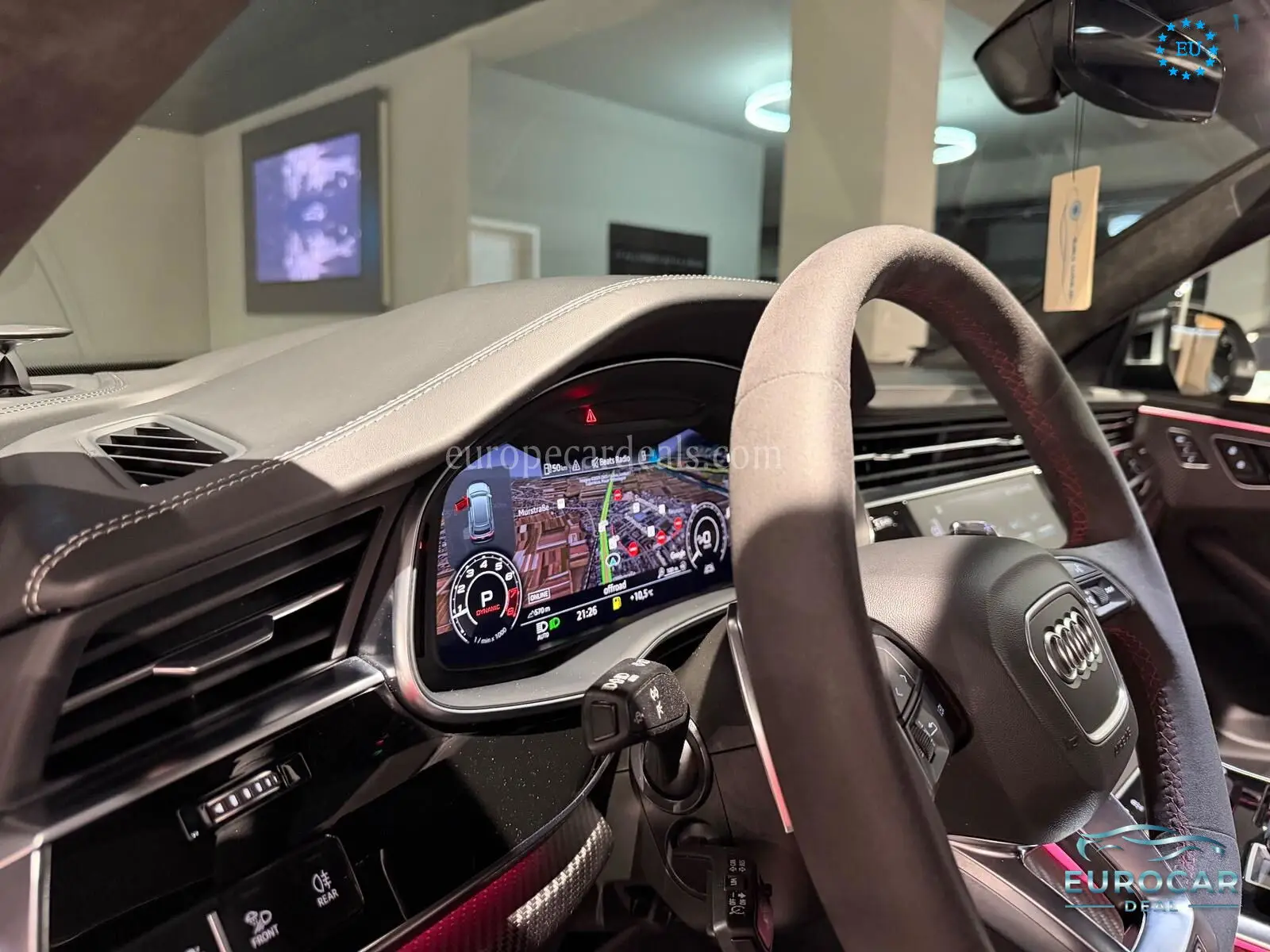 Audi RSQ8
