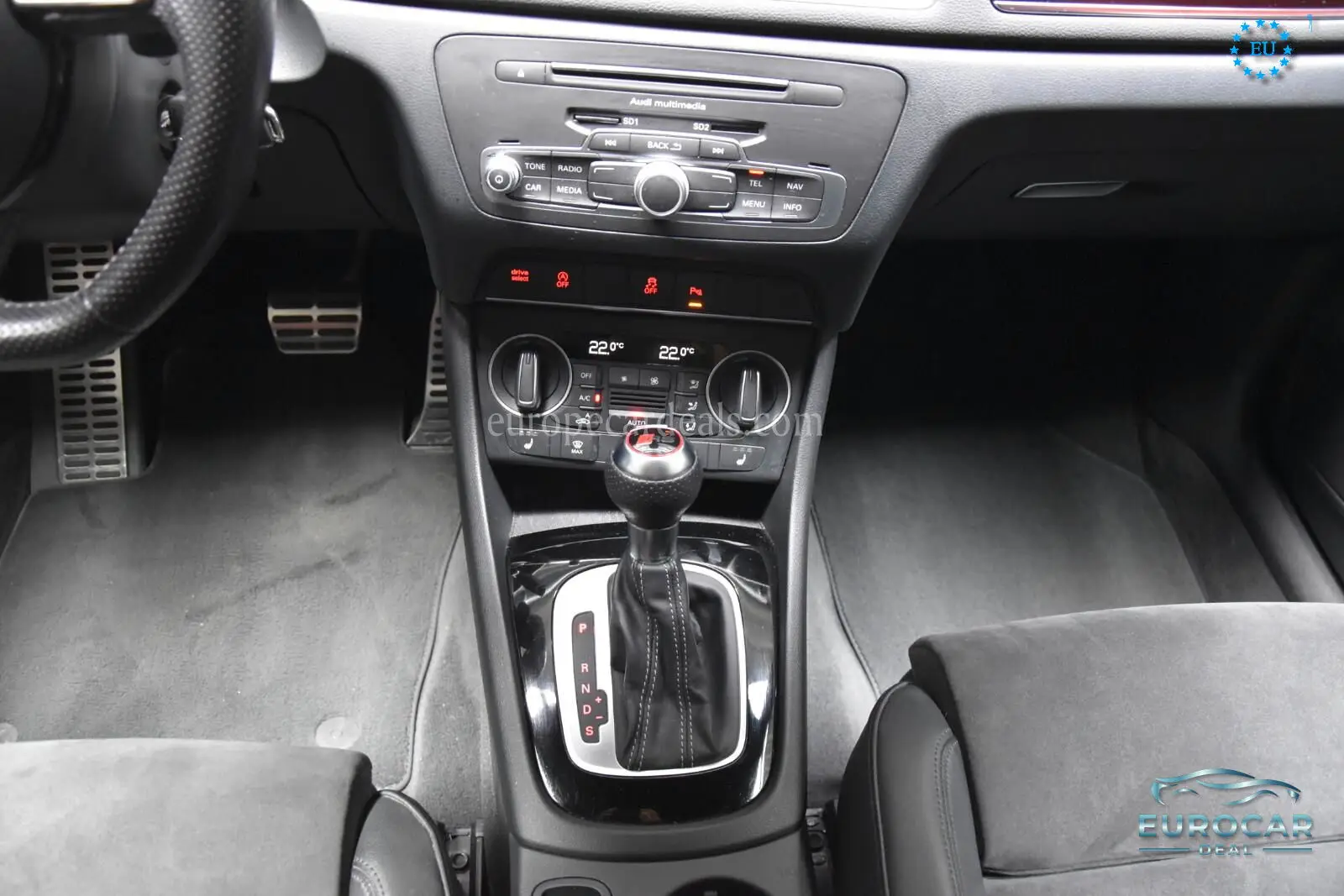 Audi RSQ3