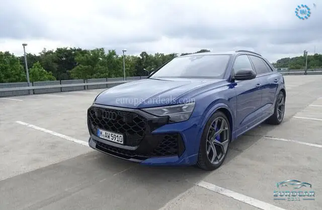 Audi RSQ8