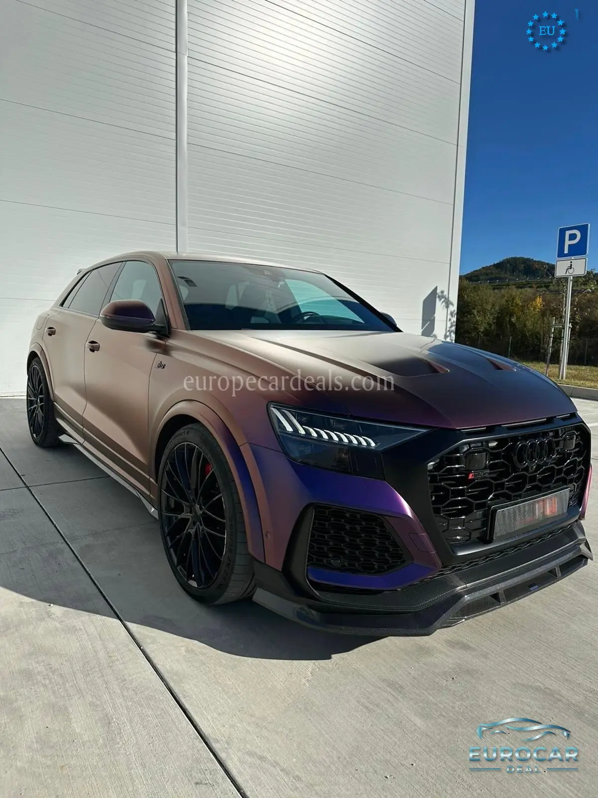 Audi RSQ8