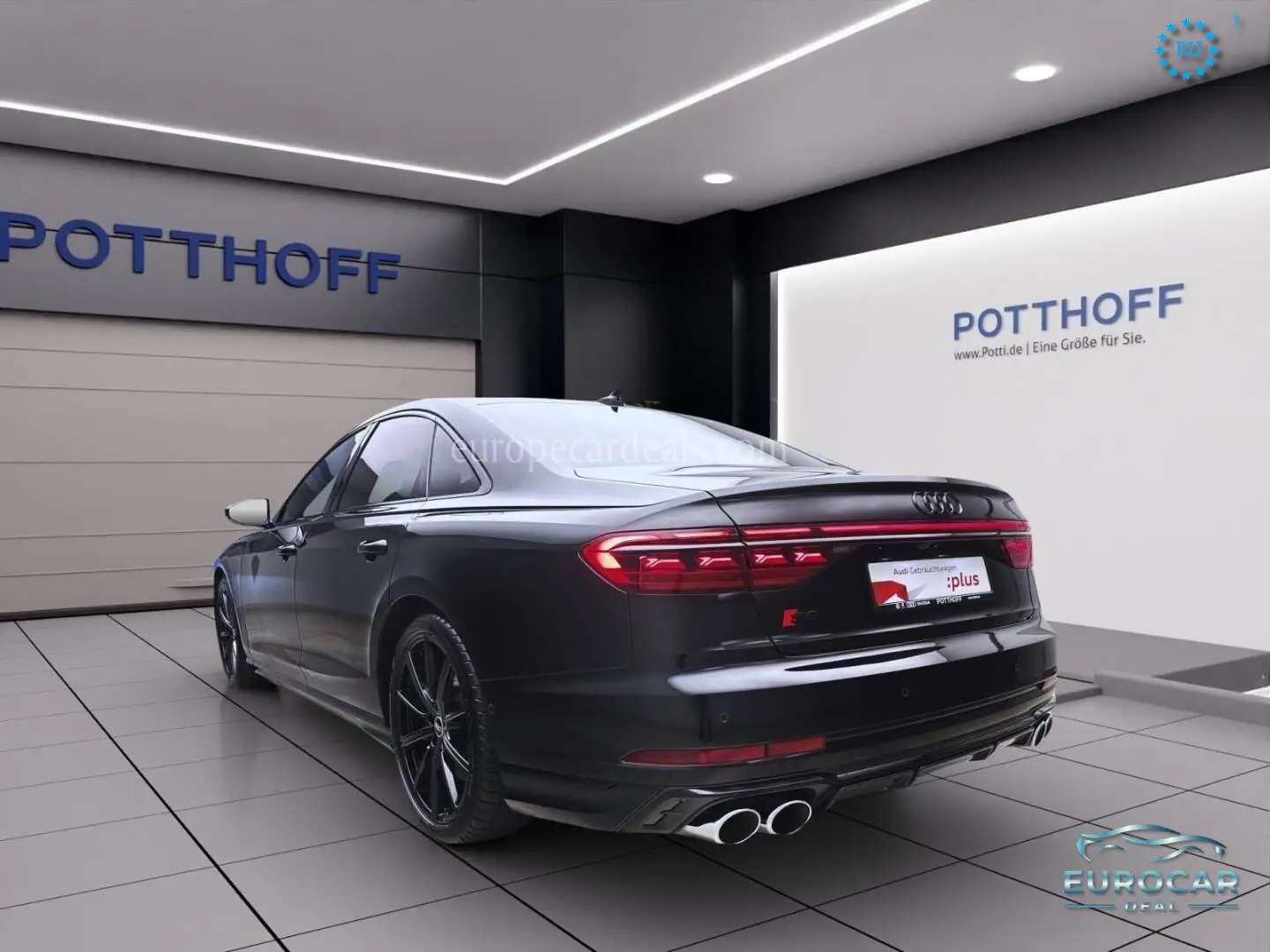 Audi S8