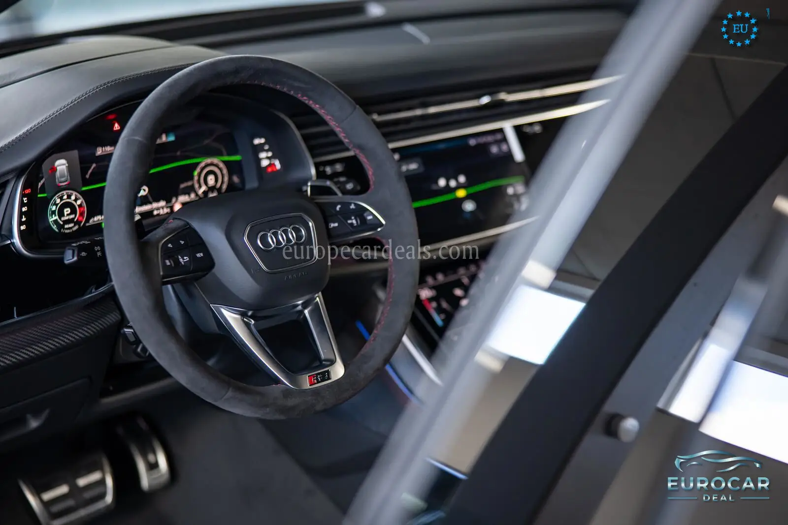 Audi RSQ8