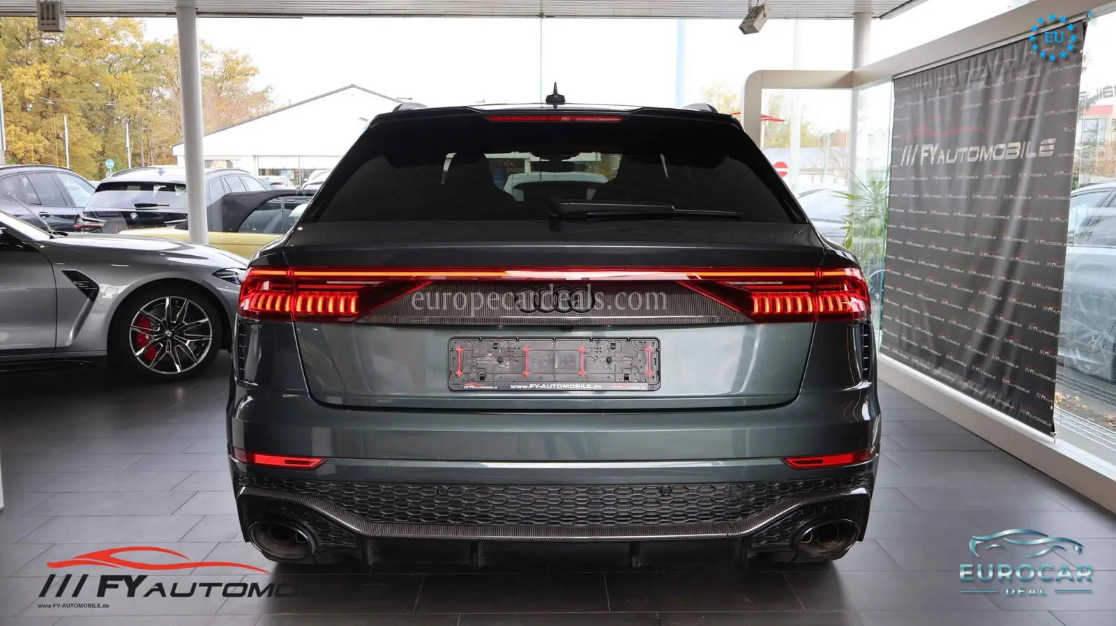 Audi RSQ8
