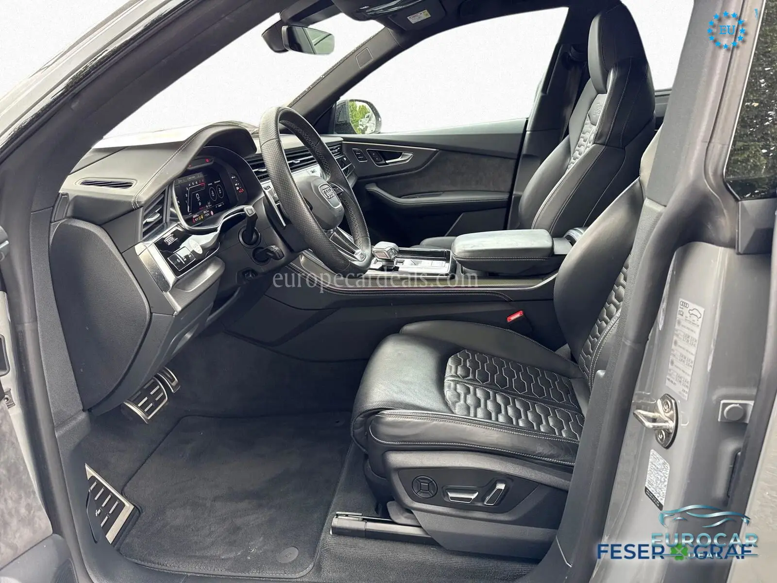 Audi RSQ8