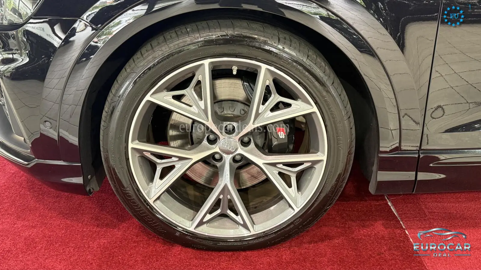 Audi SQ8