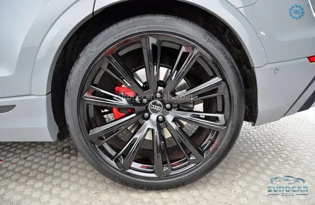 Audi SQ8