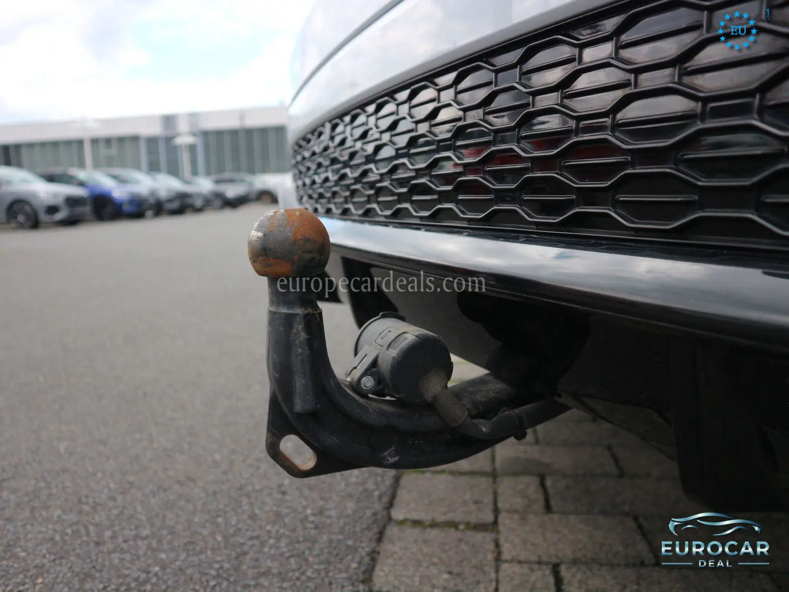 Audi RSQ8