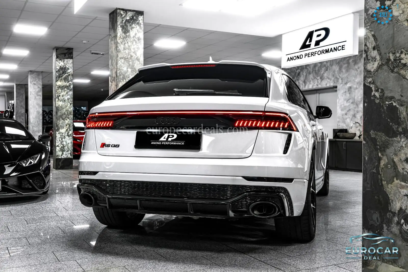 Audi RSQ8