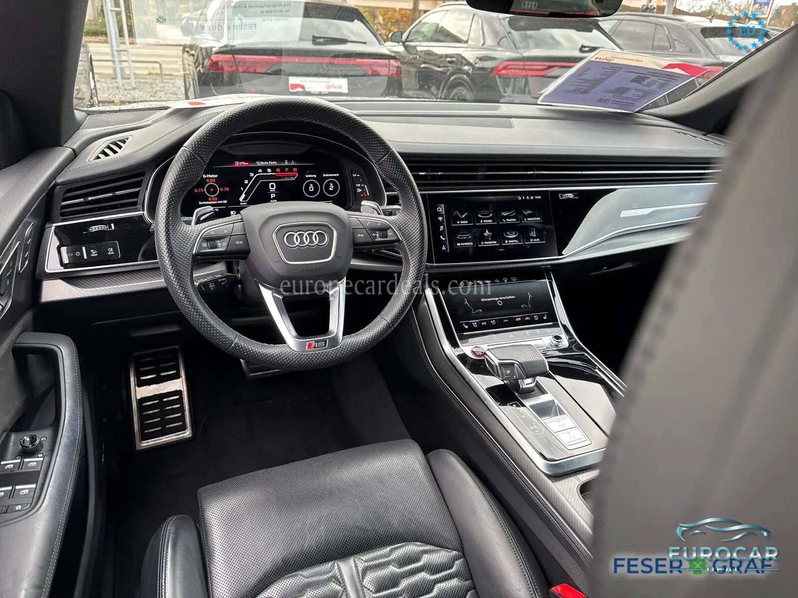 Audi RSQ8