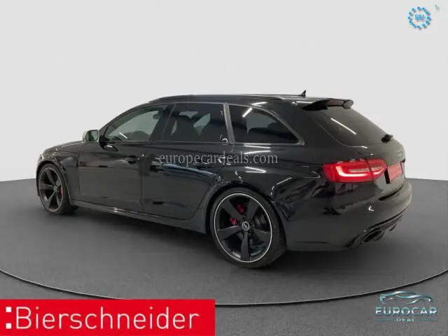 Audi RS4
