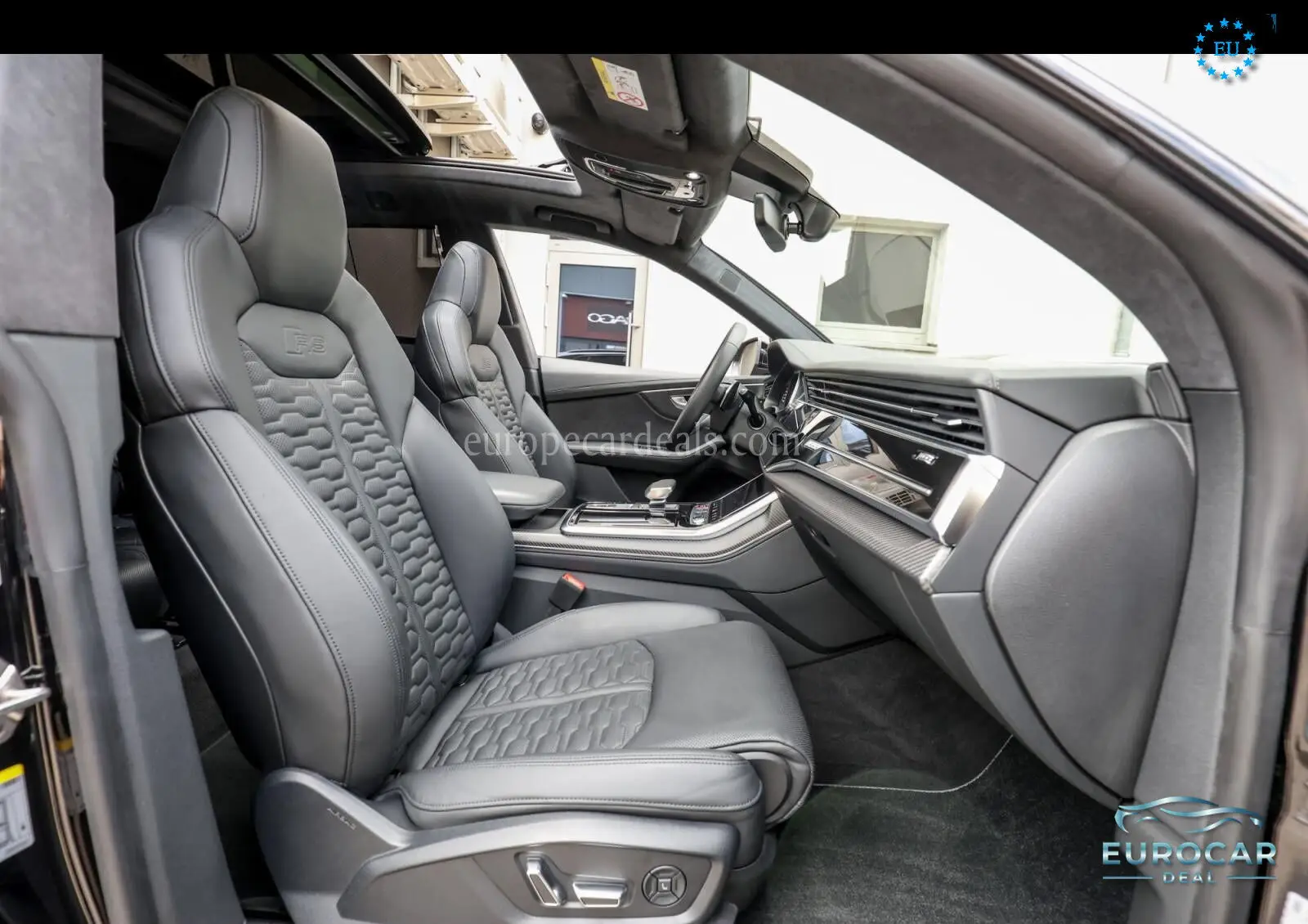 Audi RSQ8