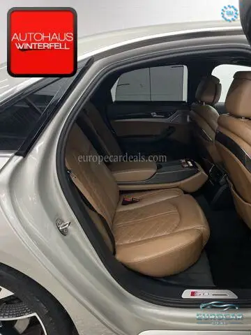 Audi S8