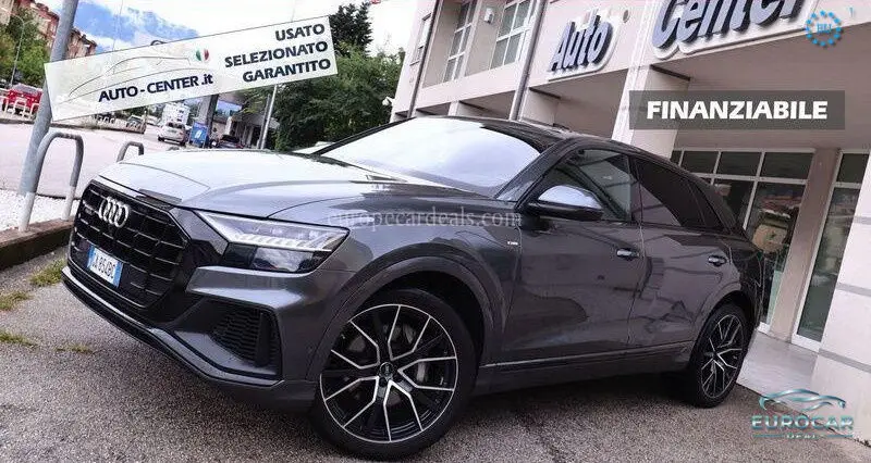 Audi Q8