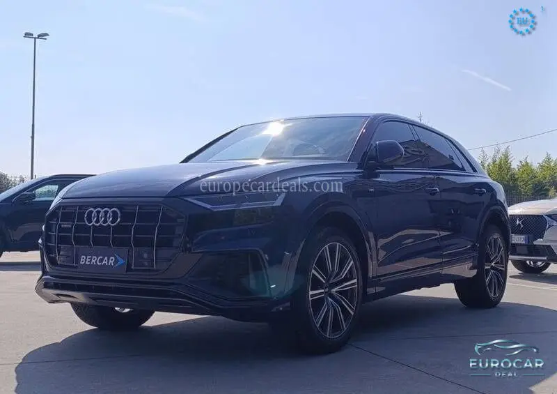 Audi Q8