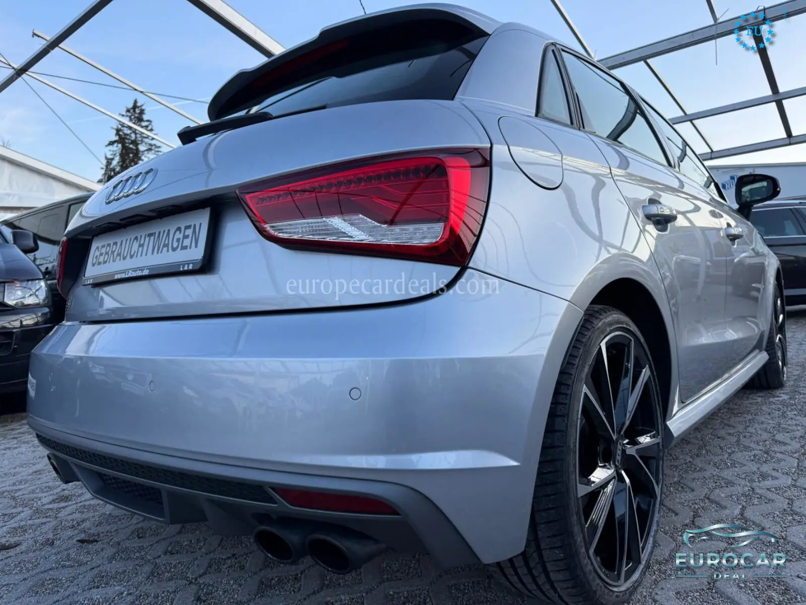 Audi S1