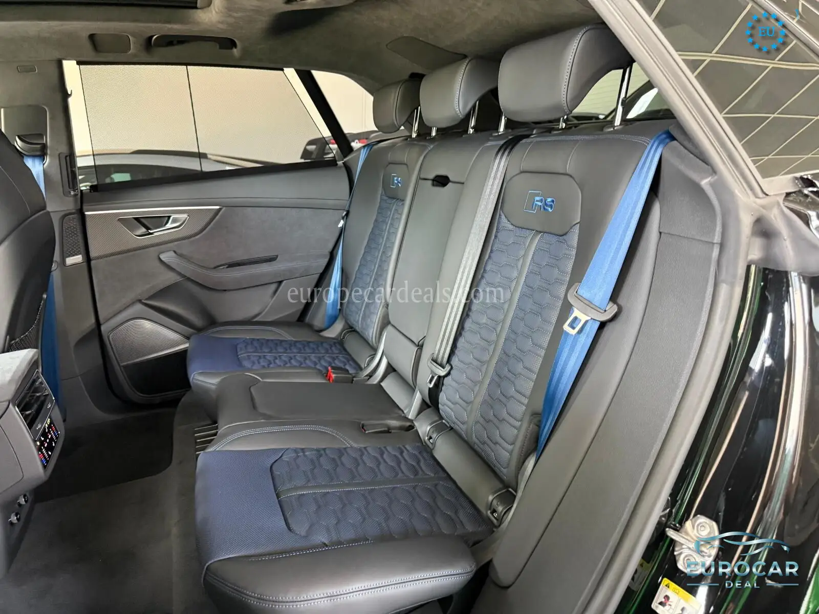 Audi RSQ8