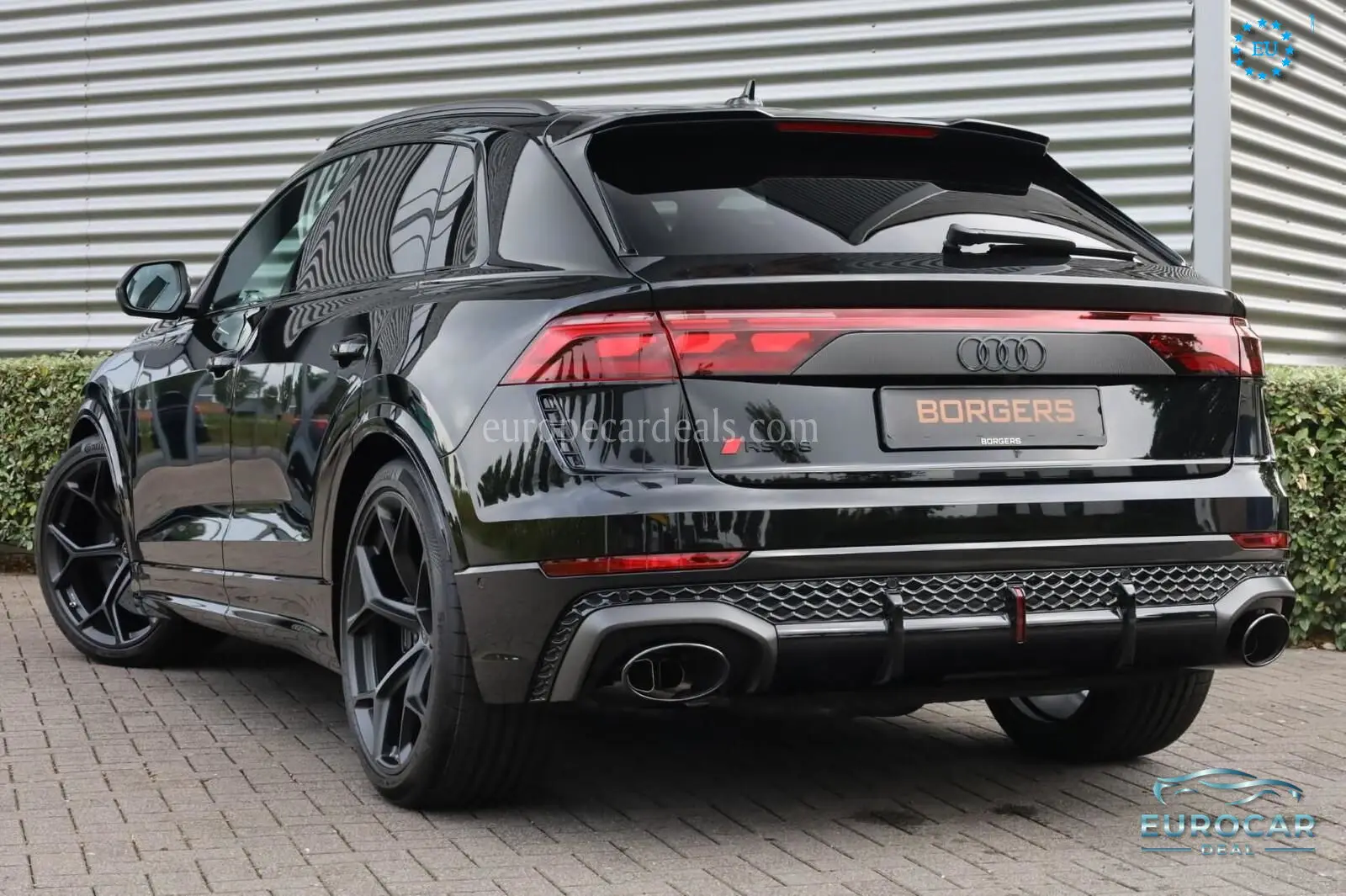Audi RSQ8