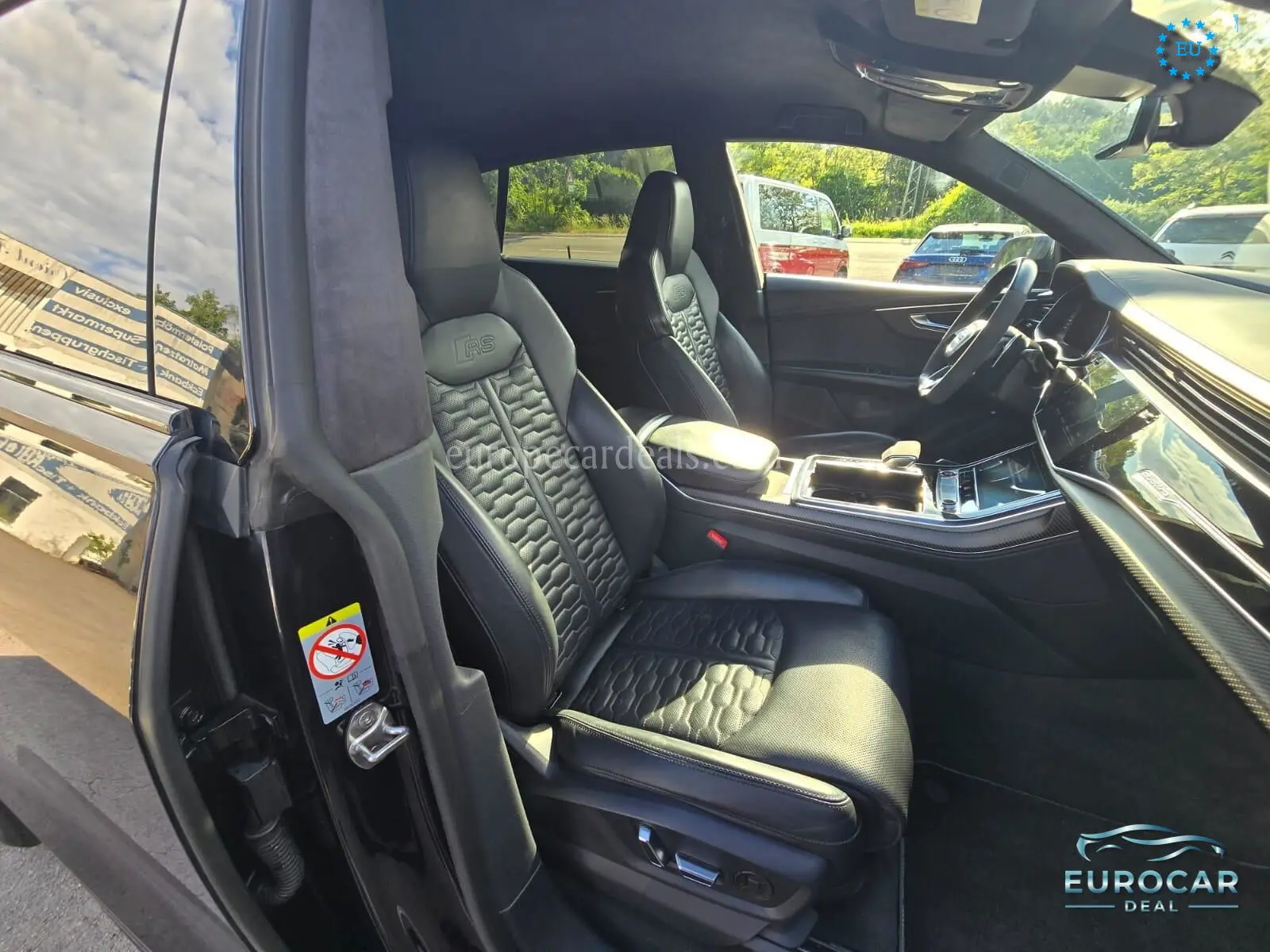 Audi RSQ8