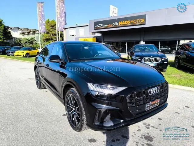Audi Q8