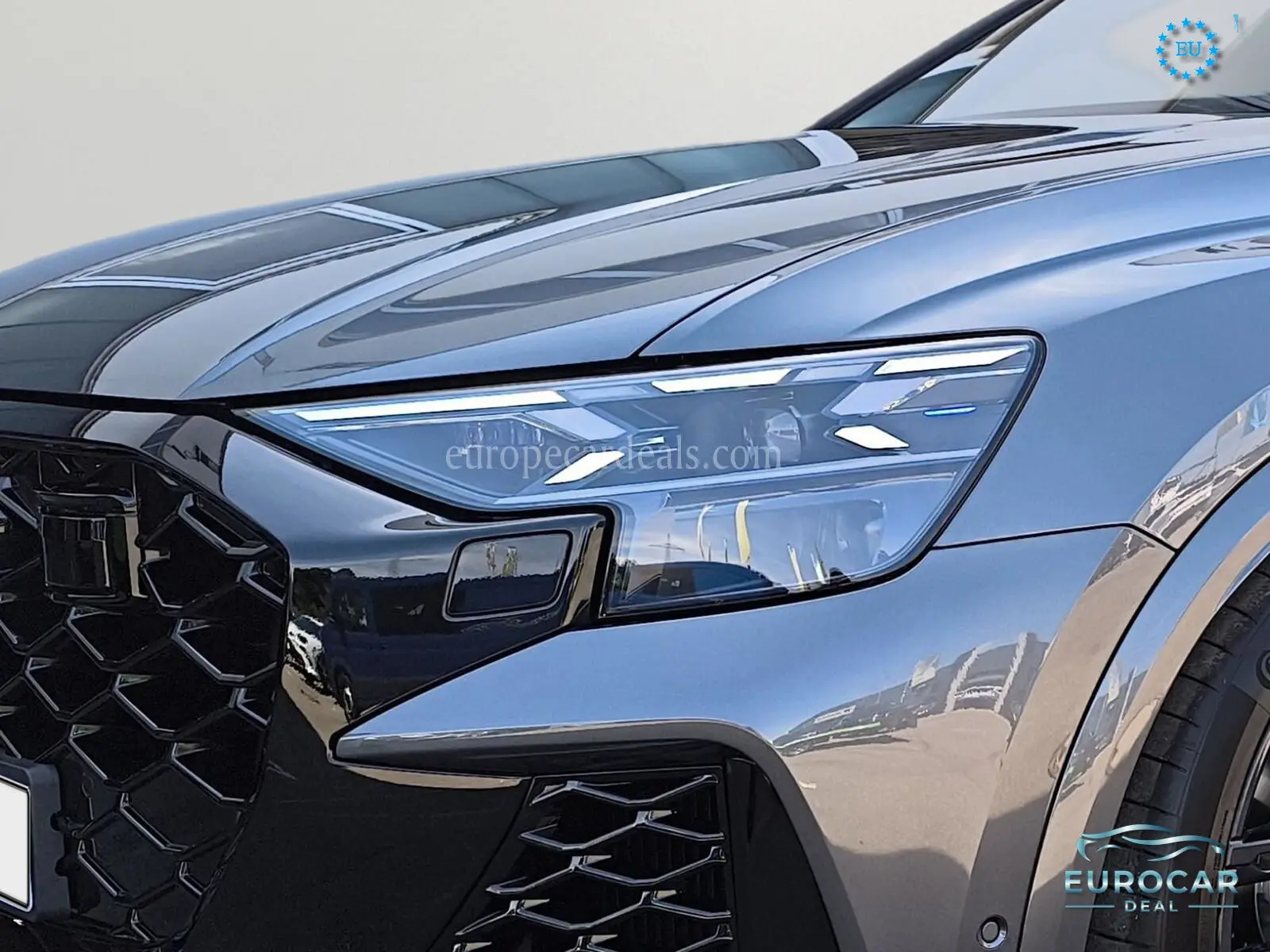 Audi RSQ8