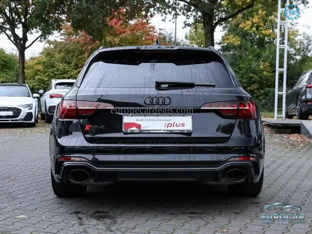 Audi RS4