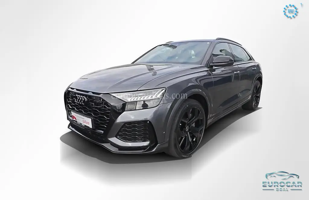 Audi RSQ8