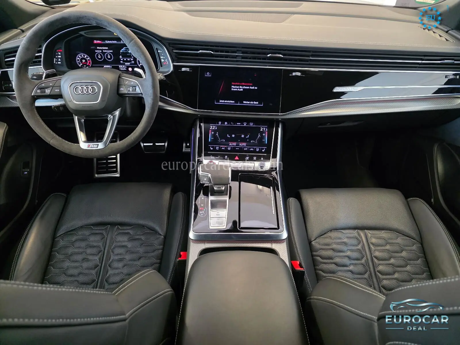 Audi RSQ8
