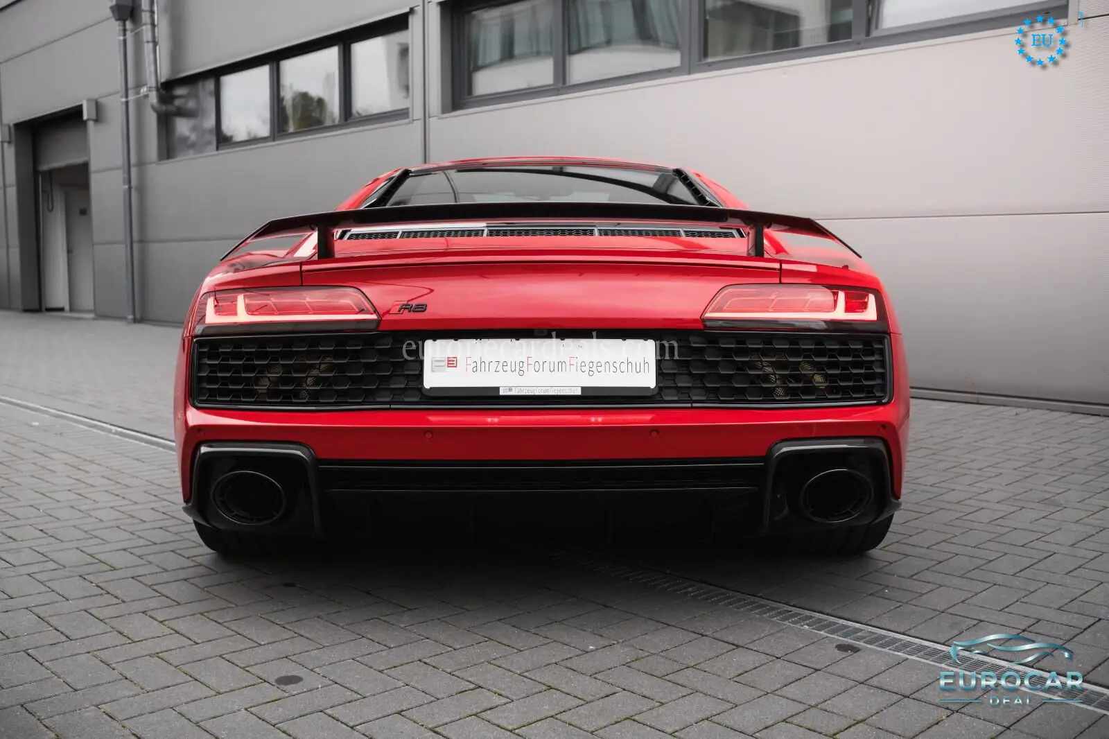 Audi R8