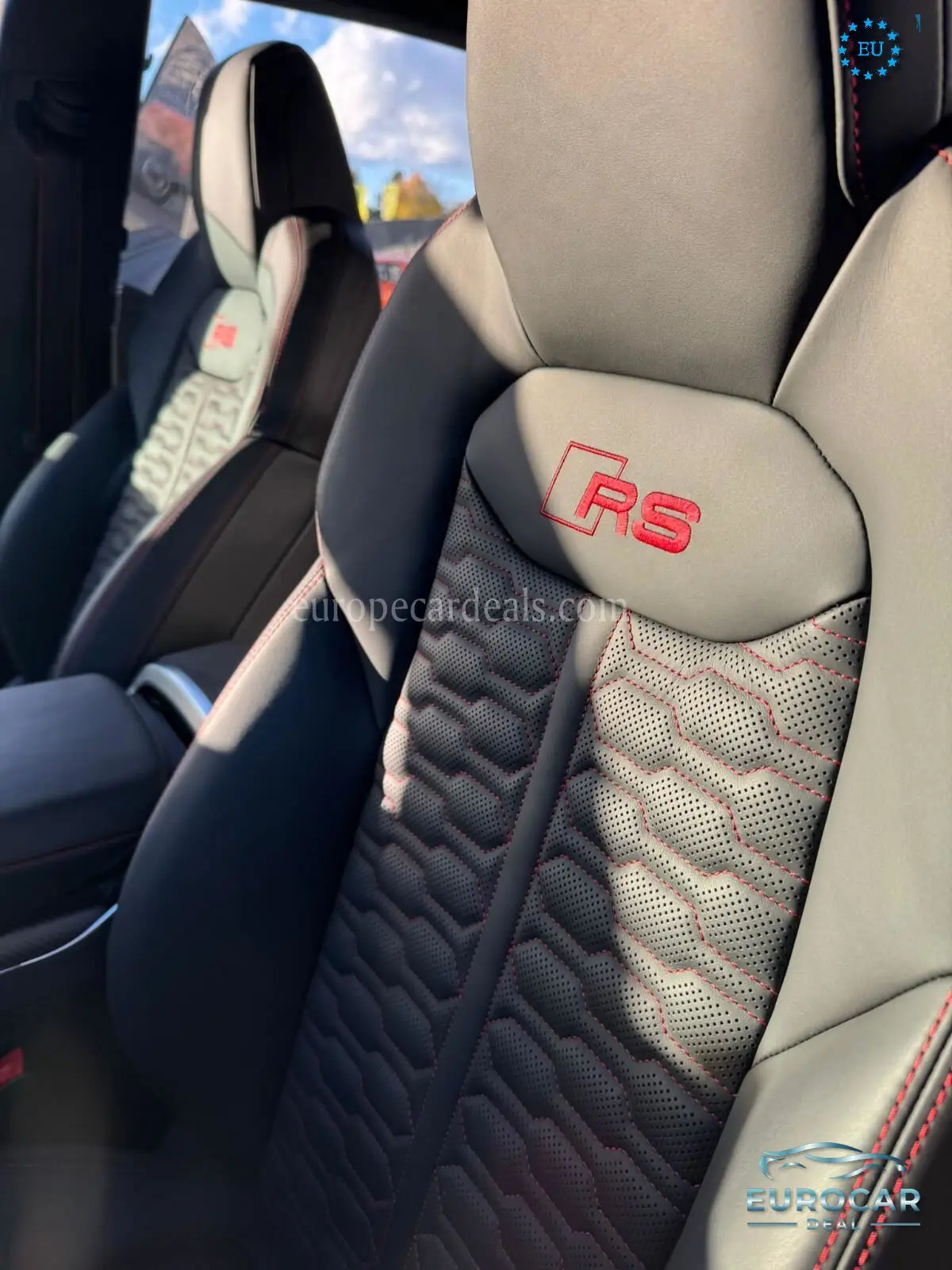 Audi RSQ8