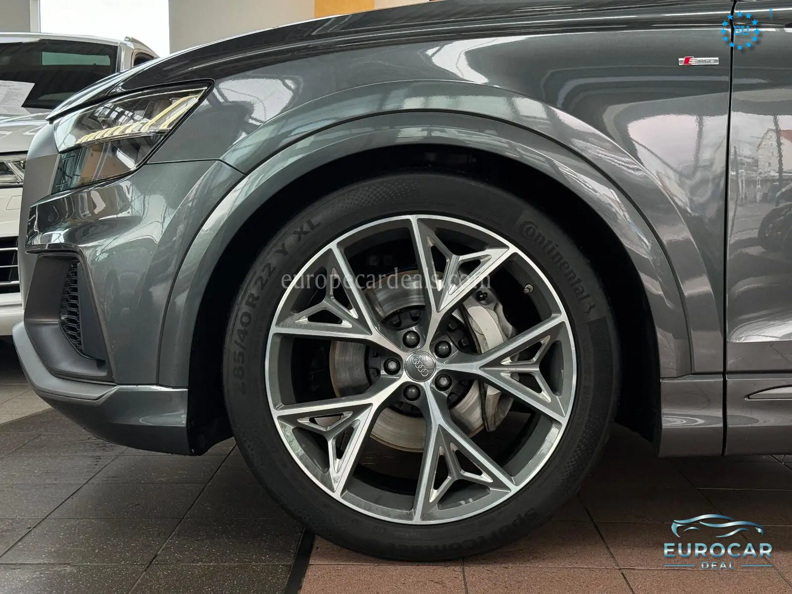 Audi Q8