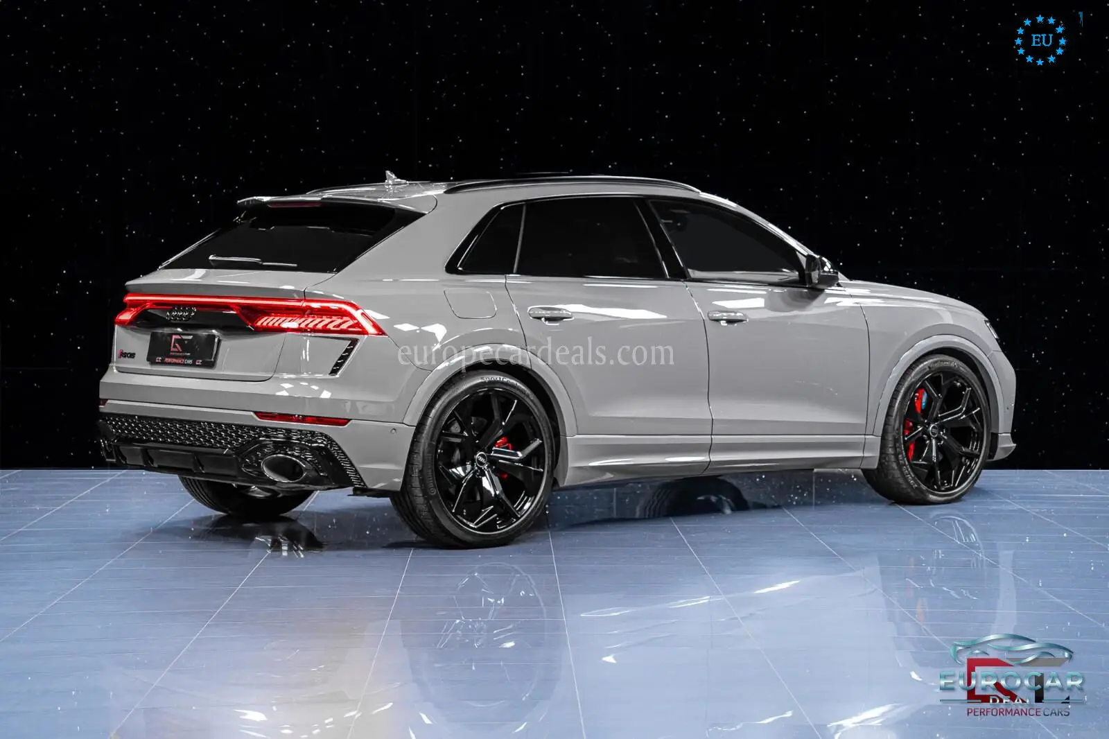 Audi RSQ8