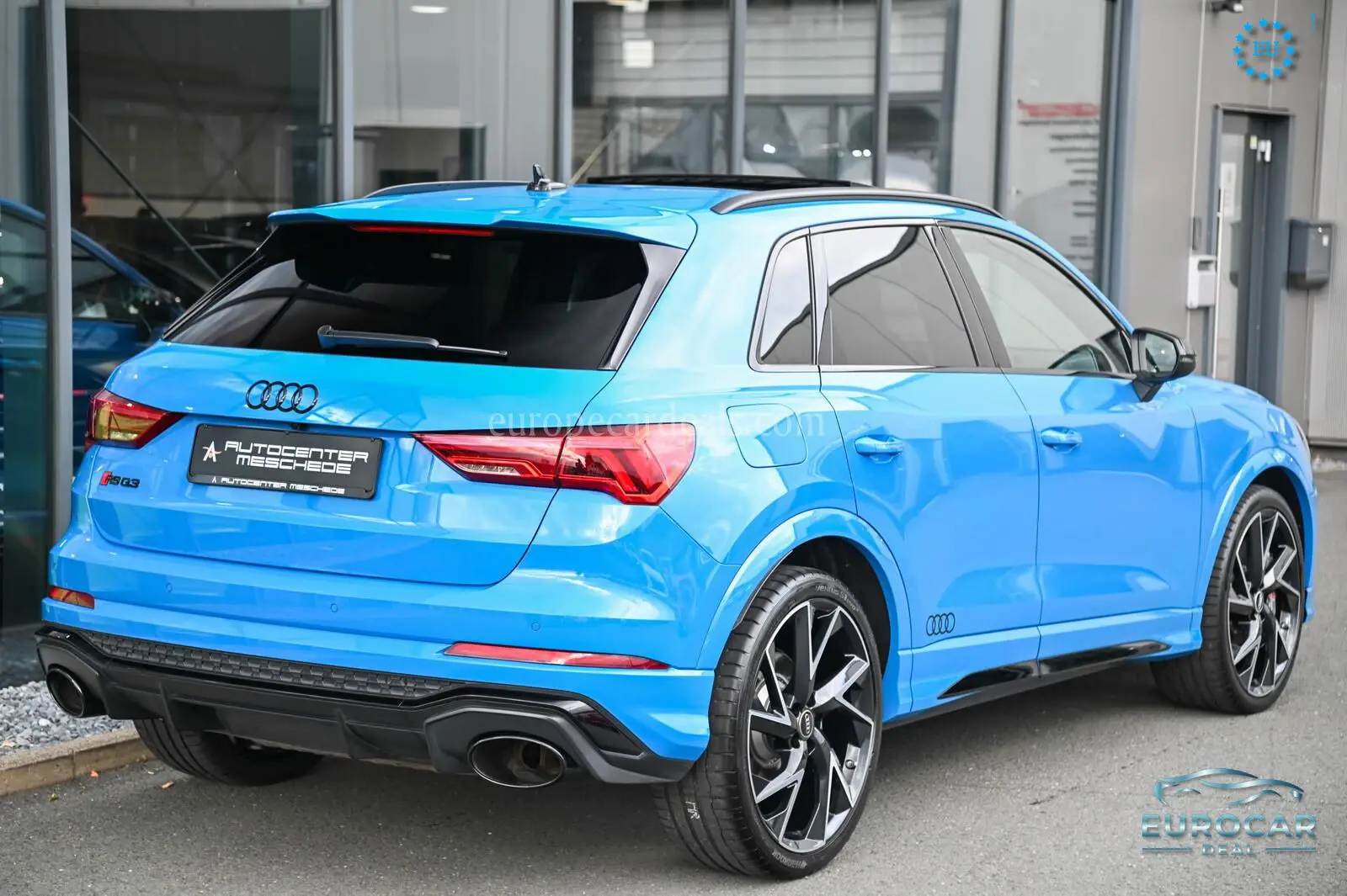 Audi RSQ3