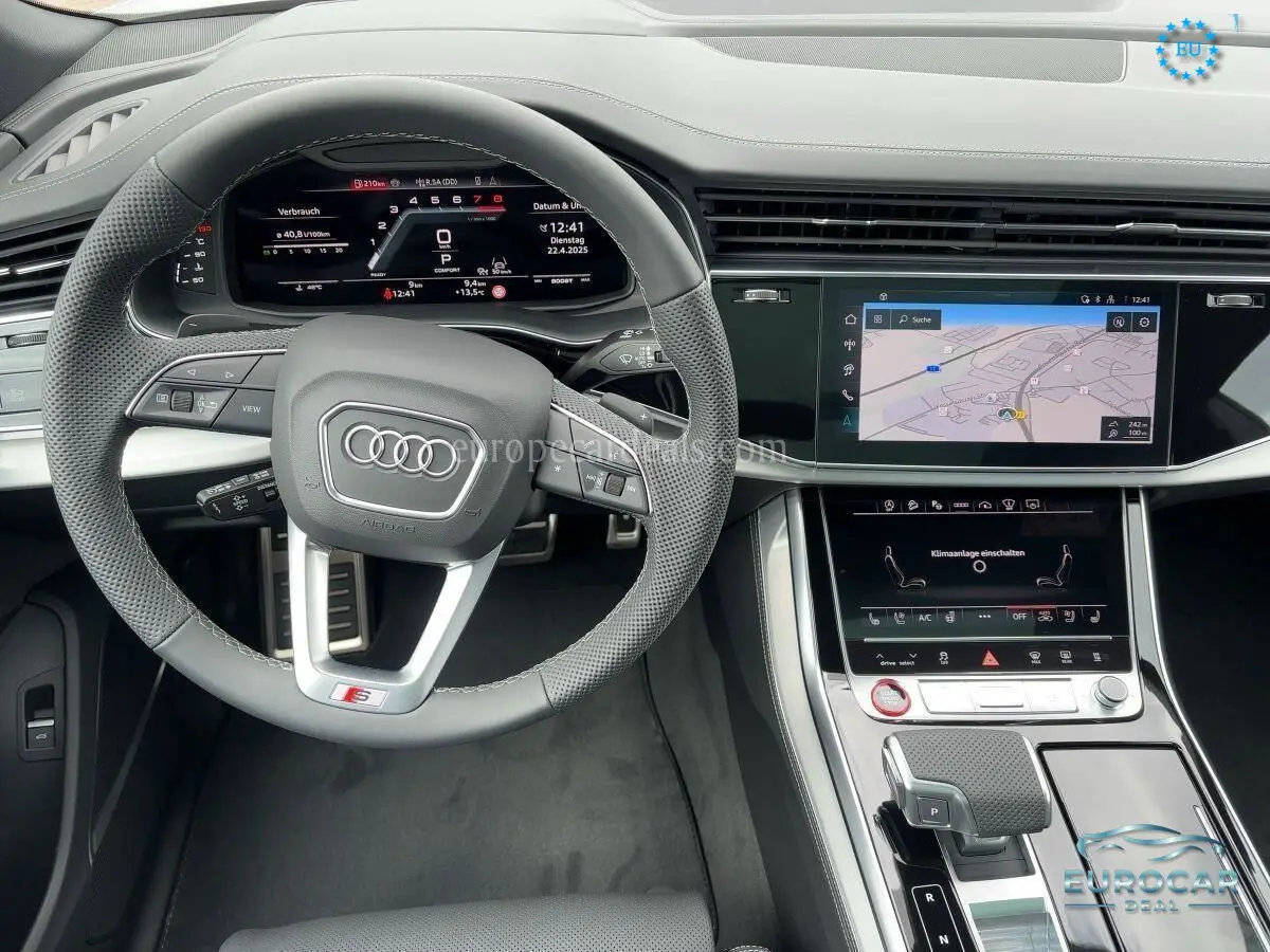 Audi SQ8