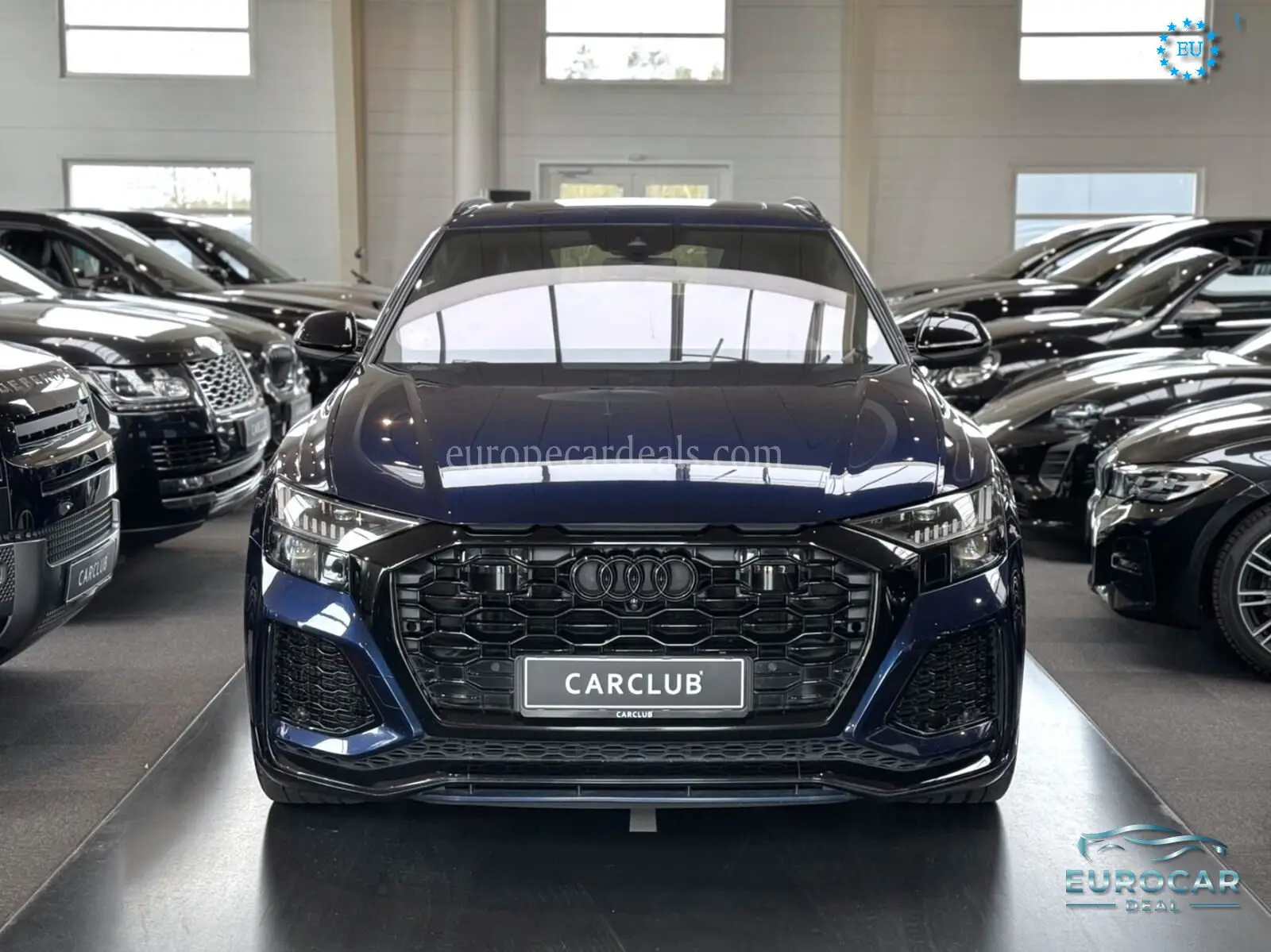 Audi RSQ8