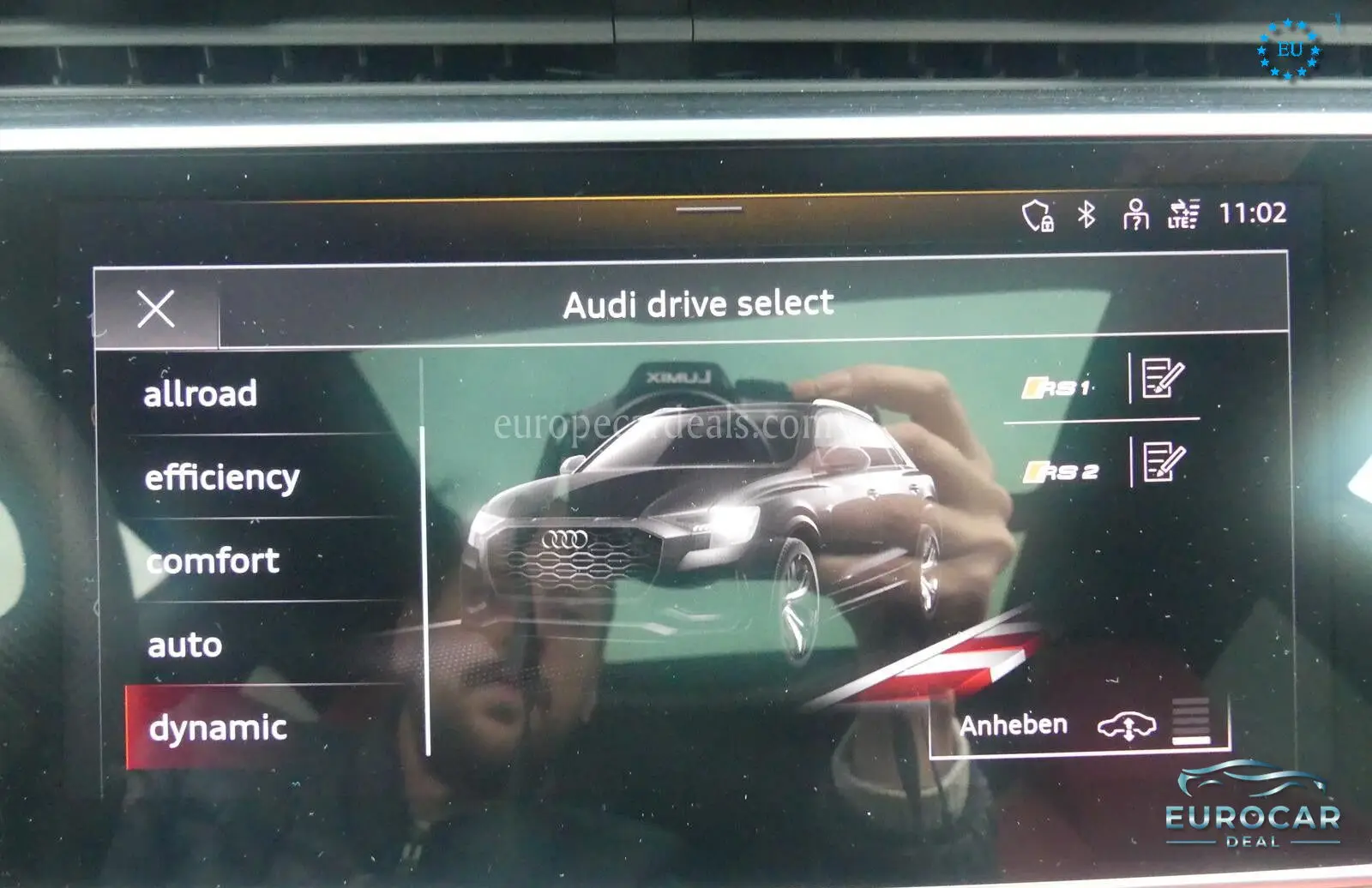 Audi RSQ8