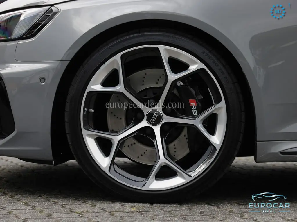 Audi RS4