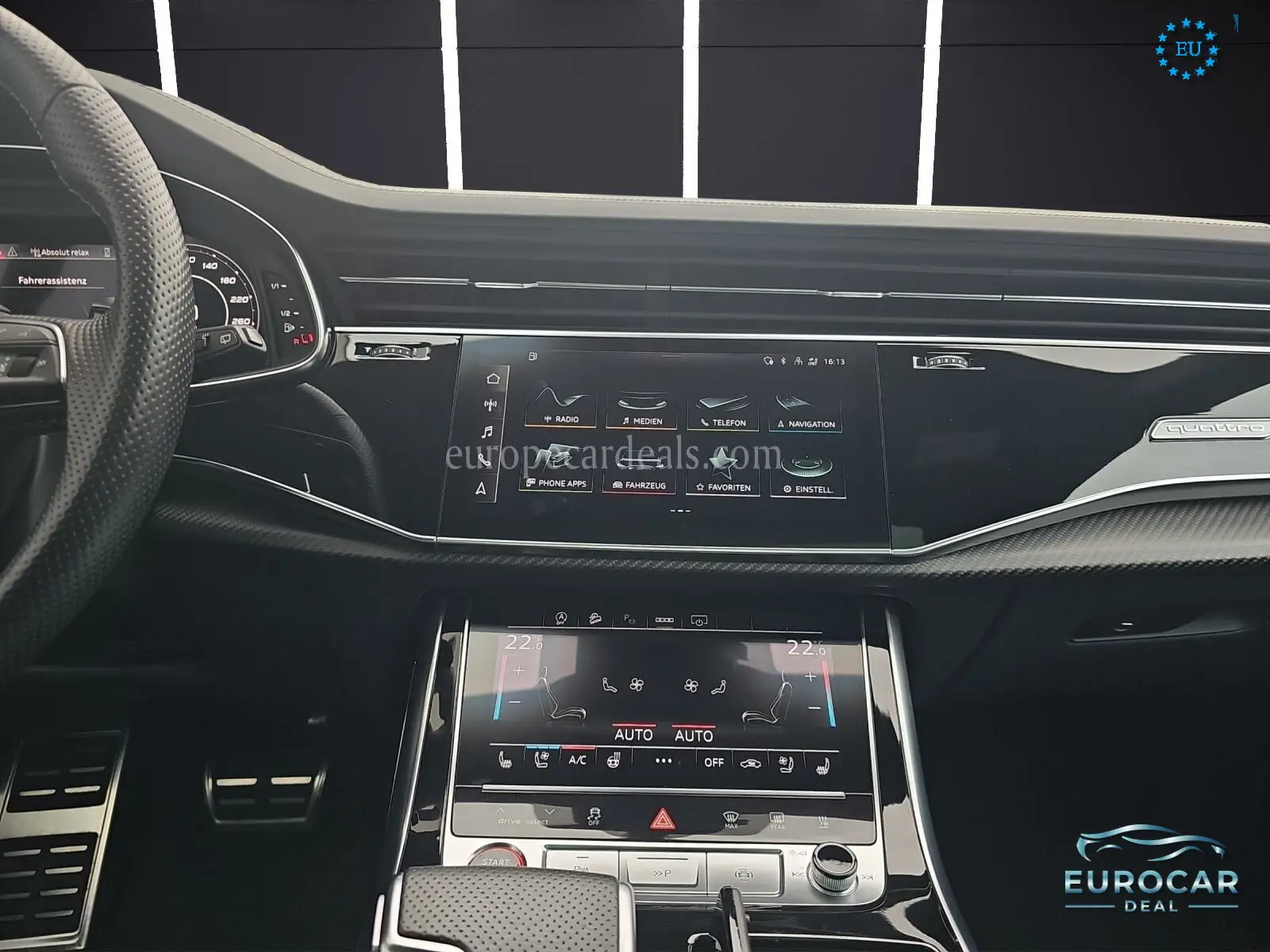 Audi RSQ8