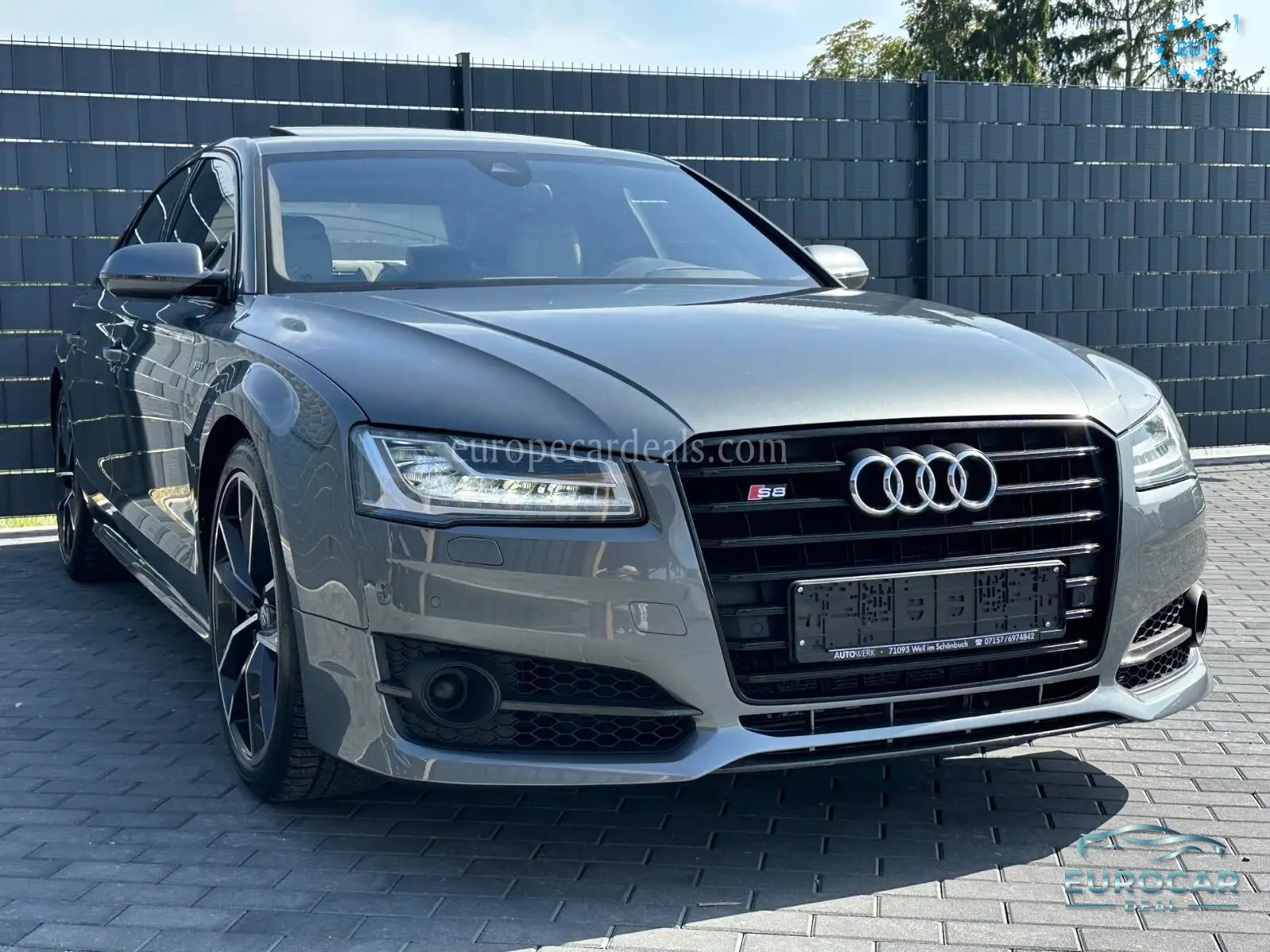 Audi S8
