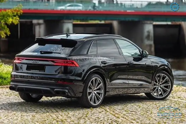 Audi SQ8