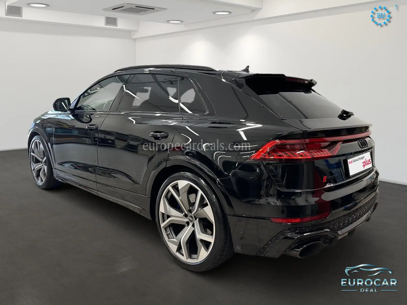 Audi RSQ8