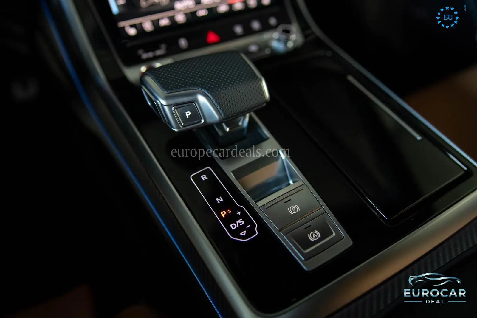 Audi RSQ8