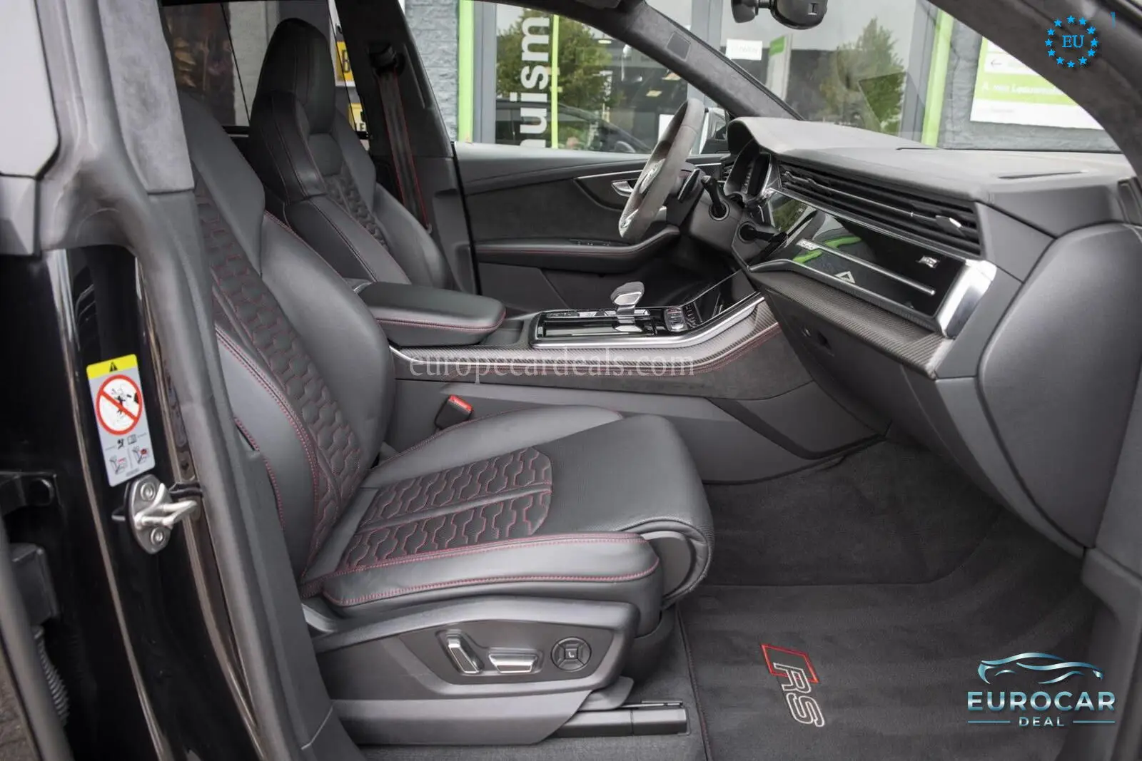 Audi RSQ8