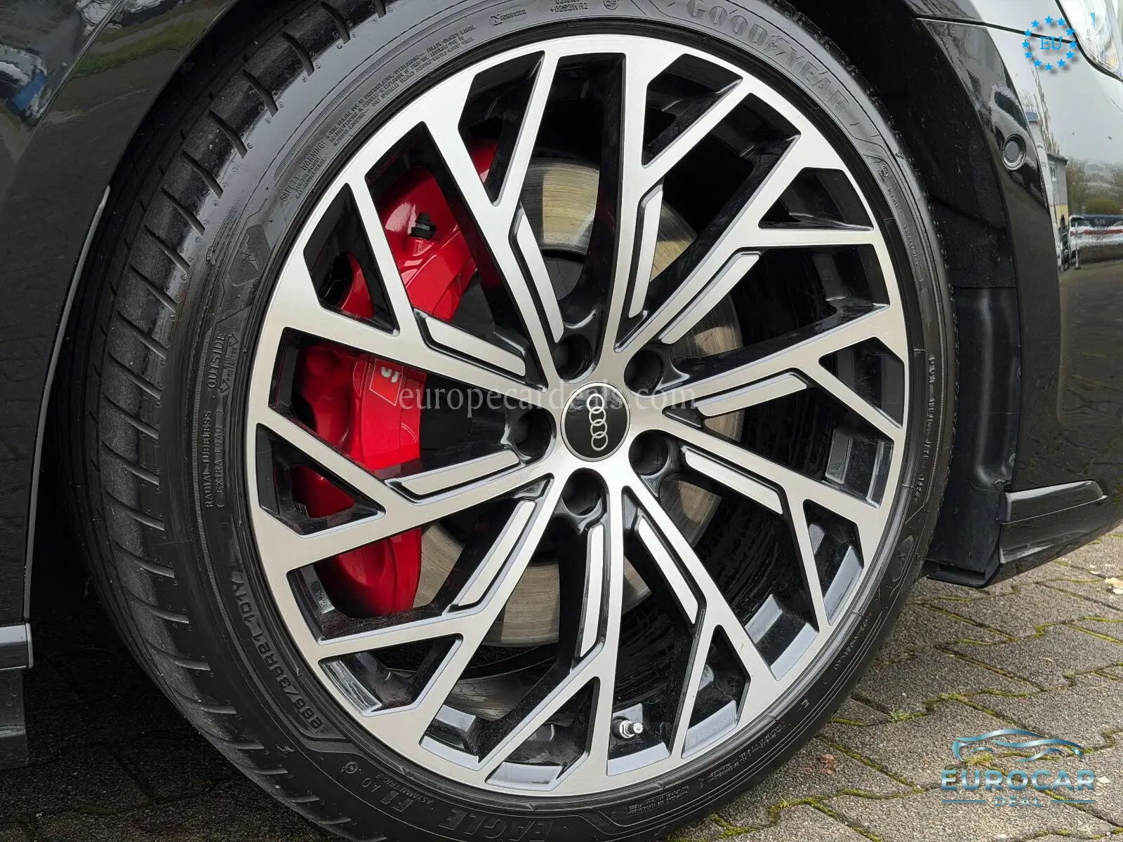 Audi S8