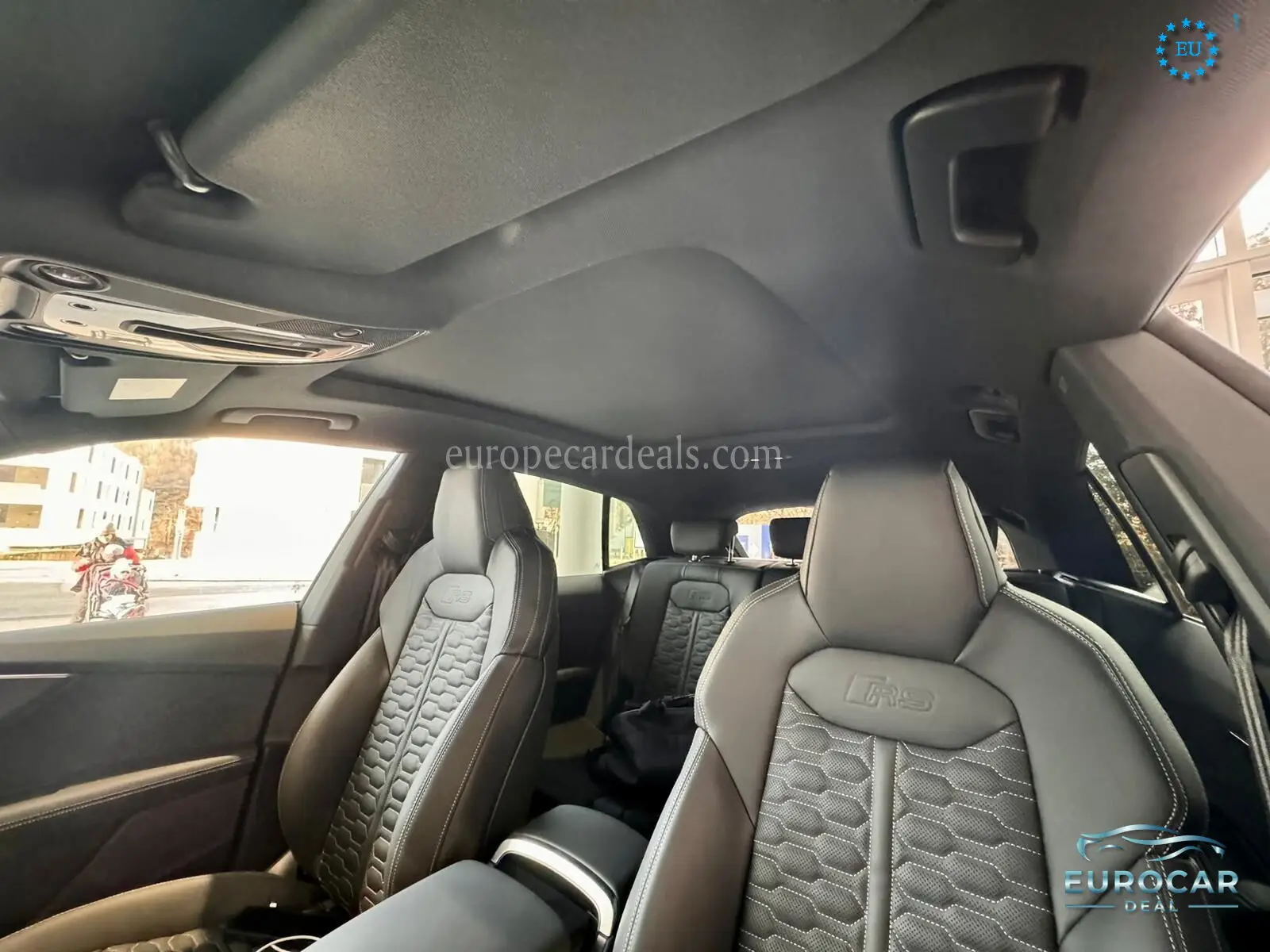 Audi RSQ8