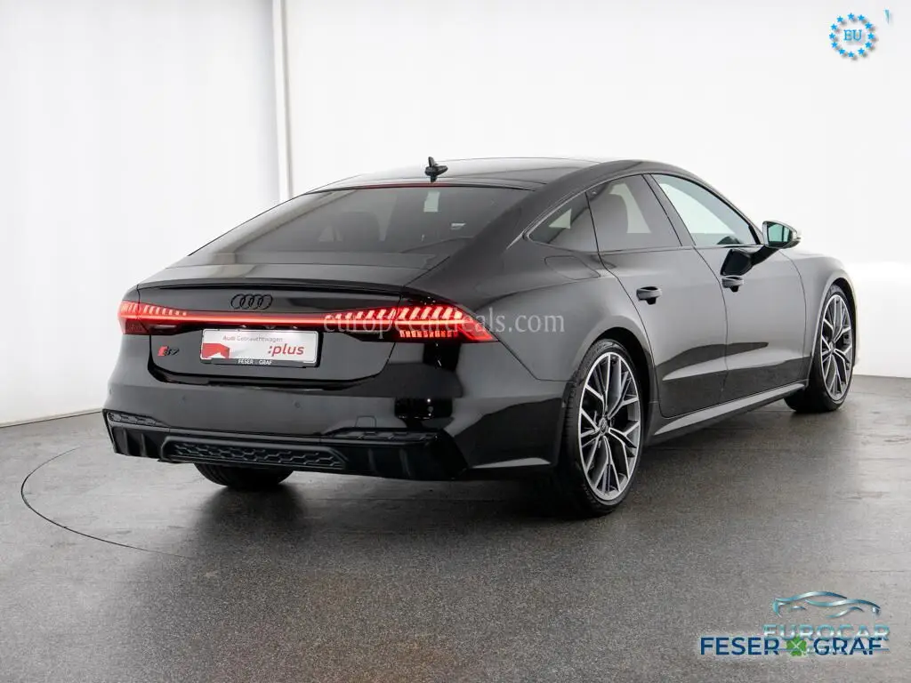 Audi S7