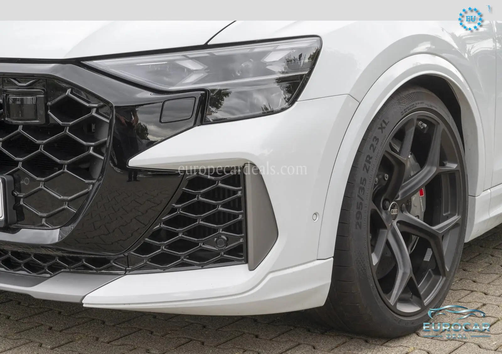 Audi RSQ8