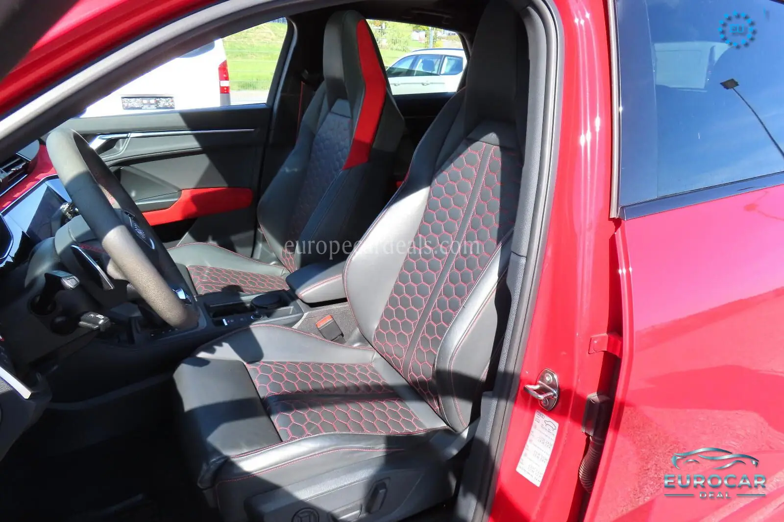 Audi RSQ3